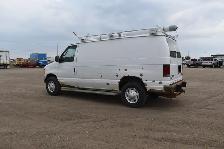2007 Ford Econoline E-250 - Photo 2