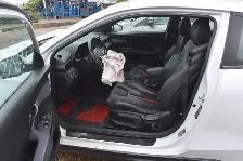 2020 Hyundai Veloster - Photo 8