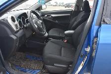 2010 Toyota Matrix S 5-Speed AT - Photo 8