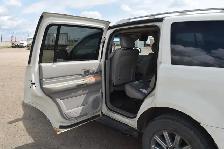 2007 Chrysler Aspen Limited 4WD - Photo 14