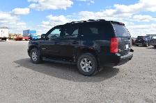 2011 GMC Yukon SLT1 4WD - Photo 2