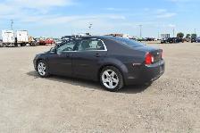 2011 Chevrolet Malibu LS - Photo 2