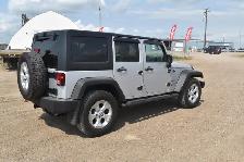 2012 Jeep Wrangler Unlimited Sport 4WD - Photo 3