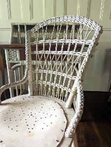 Antique Wicker Desk and Chair - Photo 2