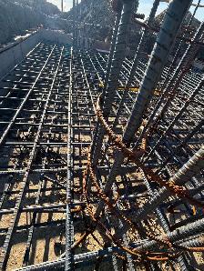 Journeyman Carpenters, Apprentice, and Experienced in Concrete - Photo 3