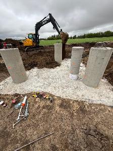 Journeyman Carpenters, Apprentice, and Experienced in Concrete - Photo 4