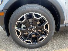2026 Ford Bronco Sport Outer Banks 300A - Photo 9