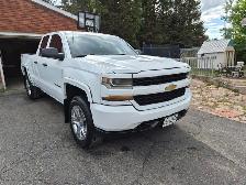 2016 Chevy Silverado LT - Photo 3