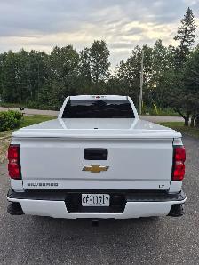 2016 Chevy Silverado LT - Photo 5