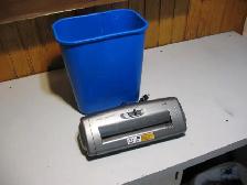 6 Sheet Paper Shredder, with Basket - Photo 8