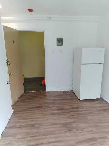 bachelor 1 1/2 apartment for rent - Photo 9