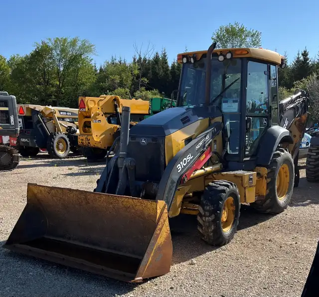4x4 Backhoe With Cab For Rent!