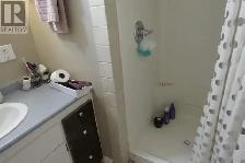Fully furnished room for female student 4 mins walk to U - Photo 8