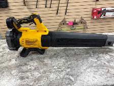 Leaf Blower for Sale - Photo 2