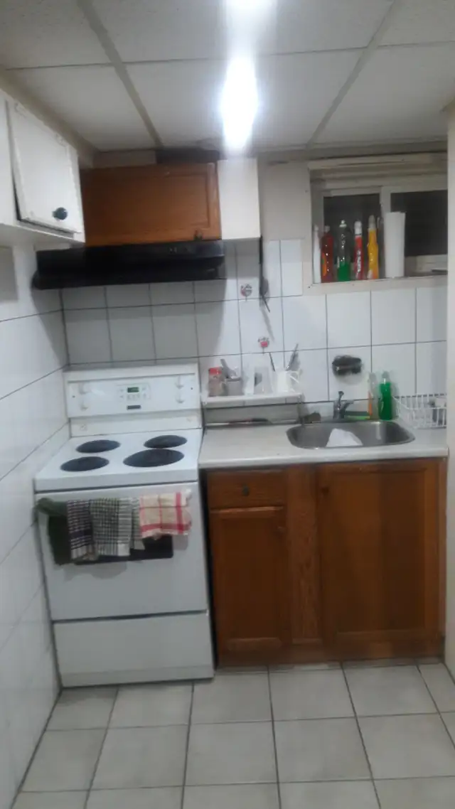 Private and sharing room for rent