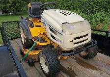 1212H Cub cadet Lawn Tractor NO Engine