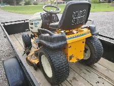 1212H Cub cadet Lawn Tractor NO Engine - Photo 4