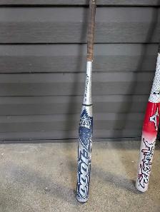 Louisville Slugger and Mizuno Softball Bats - Photo 5