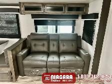 2023 VENTURE SPORTTREK TOURING 343VIB Travel Trailer - Photo 8