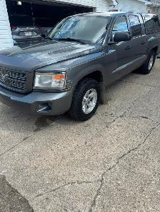 2008 Dodge Dakota SXT - Photo 2