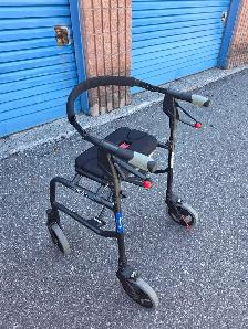 Nexus Rollator Walker