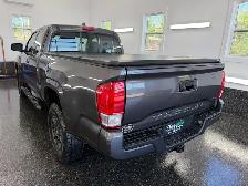 2016 Toyota Tacoma SR  Rear wheel drive - Photo 3