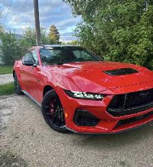 2024 MUSTANG GT PREMIUM