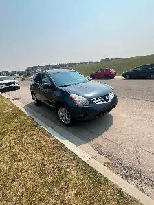 2012 NISSAN ROUGE SL