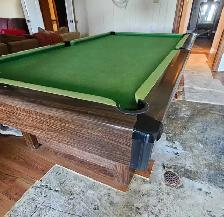 8' used BRUNSWICK Bristol pool table 416-716-6707 ALEX BILLIARDS