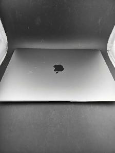 Macbook Air 2020 Intel With Charger - Photo 2