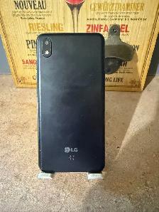 LG K20 - Unlocked Work phone / Student phone - Photo 2