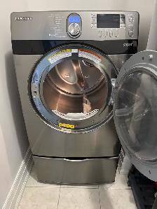 Beautifully Maintained Samsung Washer & Dryer Set — With Pedesta - Photo 7