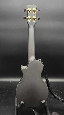 Enya Ukulele - Photo 5