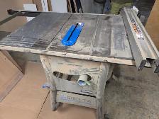 DELTA 36-725 Table Saw, good condition - Photo 2