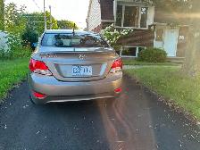 Hyundai Elantra - Photo 4