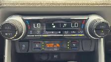 2019 Toyota RAV4 Limited Sunroof REMOTE START,Leather Heated / v - Photo 23