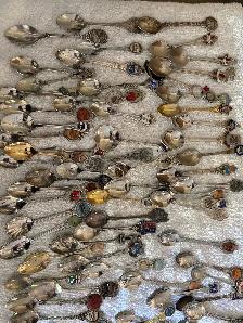Souvenir spoon collection - Photo 2