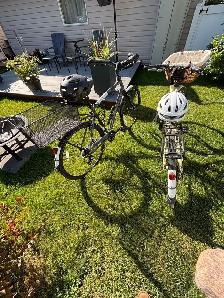 He and she Bicycles - Photo 2