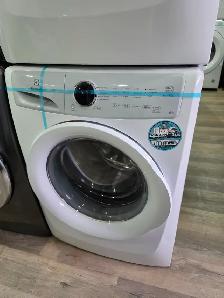 Electrolux 27' White Front-Load Stackable Washer Electric Dryer - Photo 2