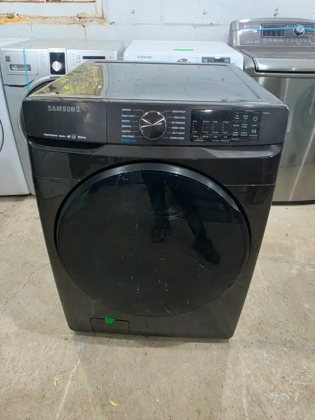 NEWER MODEL Samsung 27' Black Stainless FrontLoad Washer Machine
