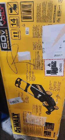 Dewalt 60V brushless lawnmower kit - Photo 2