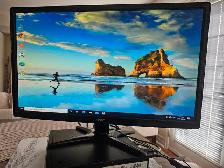 Acer 24' LED matte monitor with cables