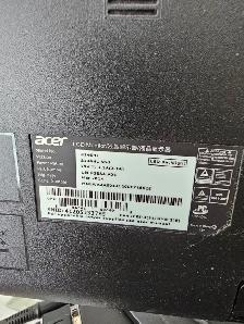 Acer 24' LED matte monitor with cables - Photo 3