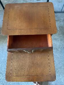 Vintage end table - Photo 3