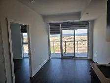 Available for Lease(LJM Tower): One year New 1 Bedroom   Den - Photo 7