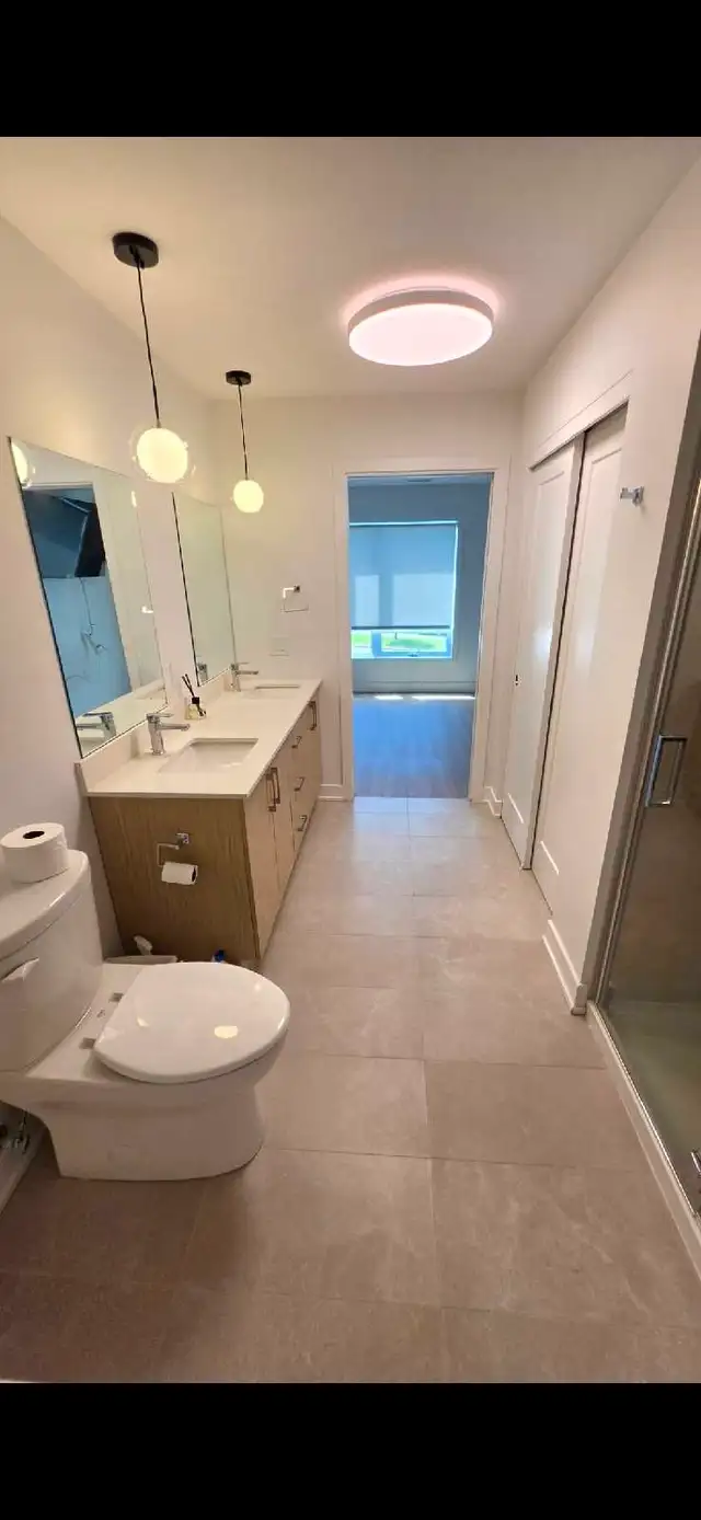 For rent a bedroom with an ensuite bathroom