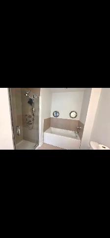 For rent a bedroom with an ensuite bathroom - Photo 3