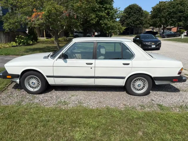 1985 BMW 524td