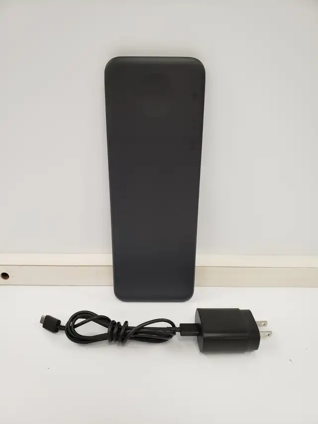 (B433) Samsung SP-P6300 Wireless Charger