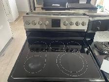 Cuisinière stainless vitrocéramique Frigidaire - Photo 2